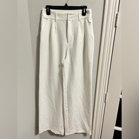 Cream wideleg women’s dress pants , off-white slacks, mid rise, sz 6, NWOT - Picture 6 of 9